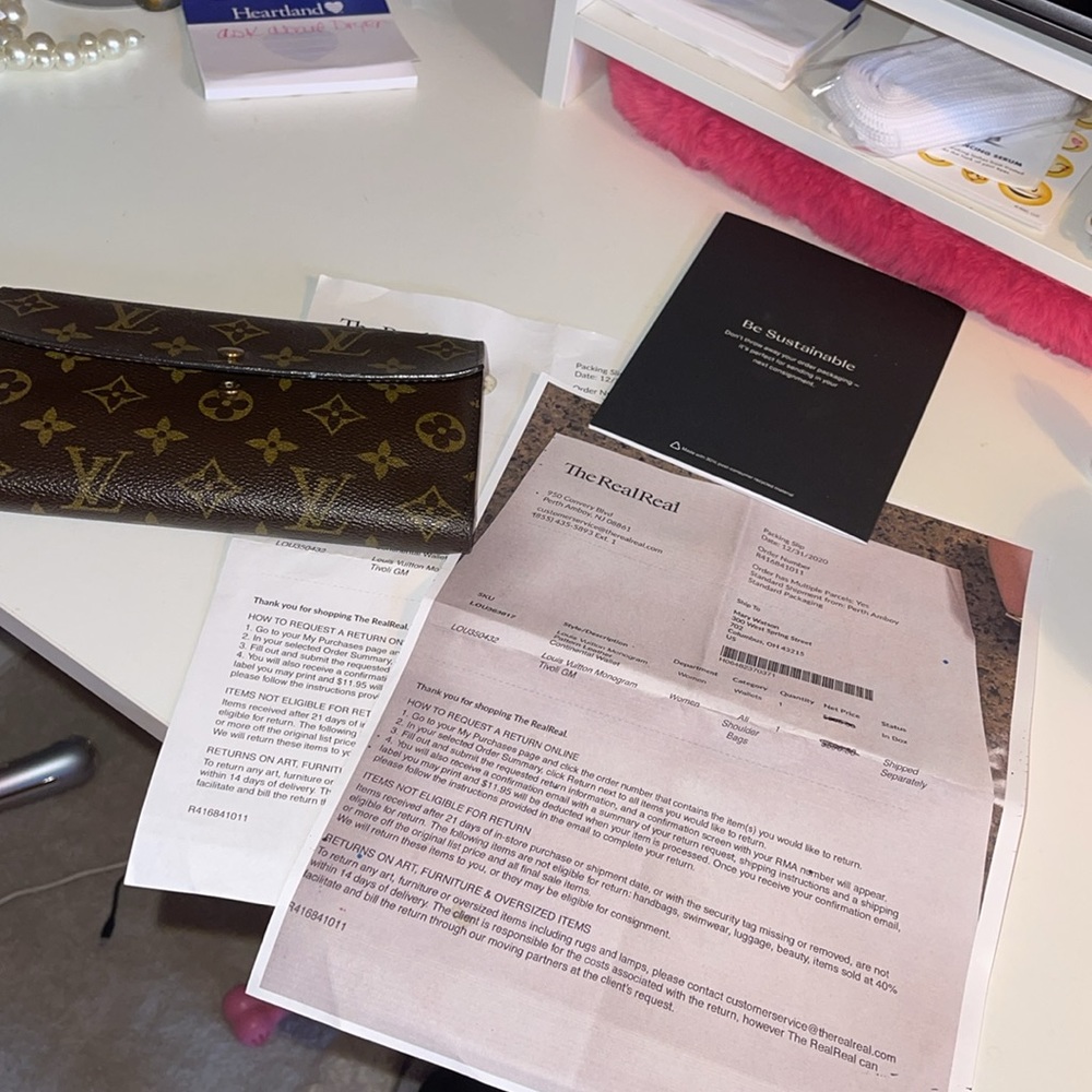 Like New Louis Vuitton Monogram Pattern Leather Continental Wallet. - Picture 13 of 14